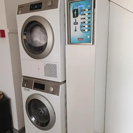 Cachinnans & ホステル ヴィラ・ド・コンデ